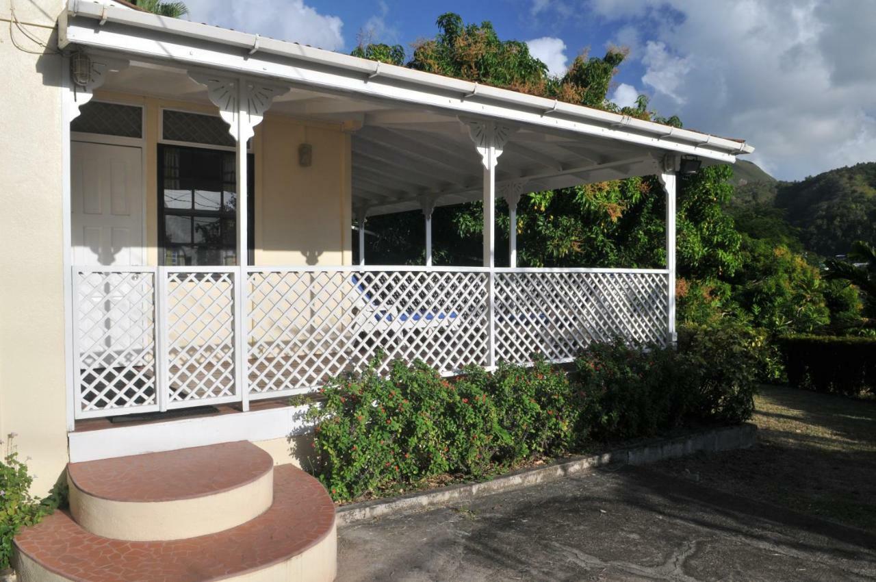 Hummingbird Beach Resort Soufriere Exterior photo